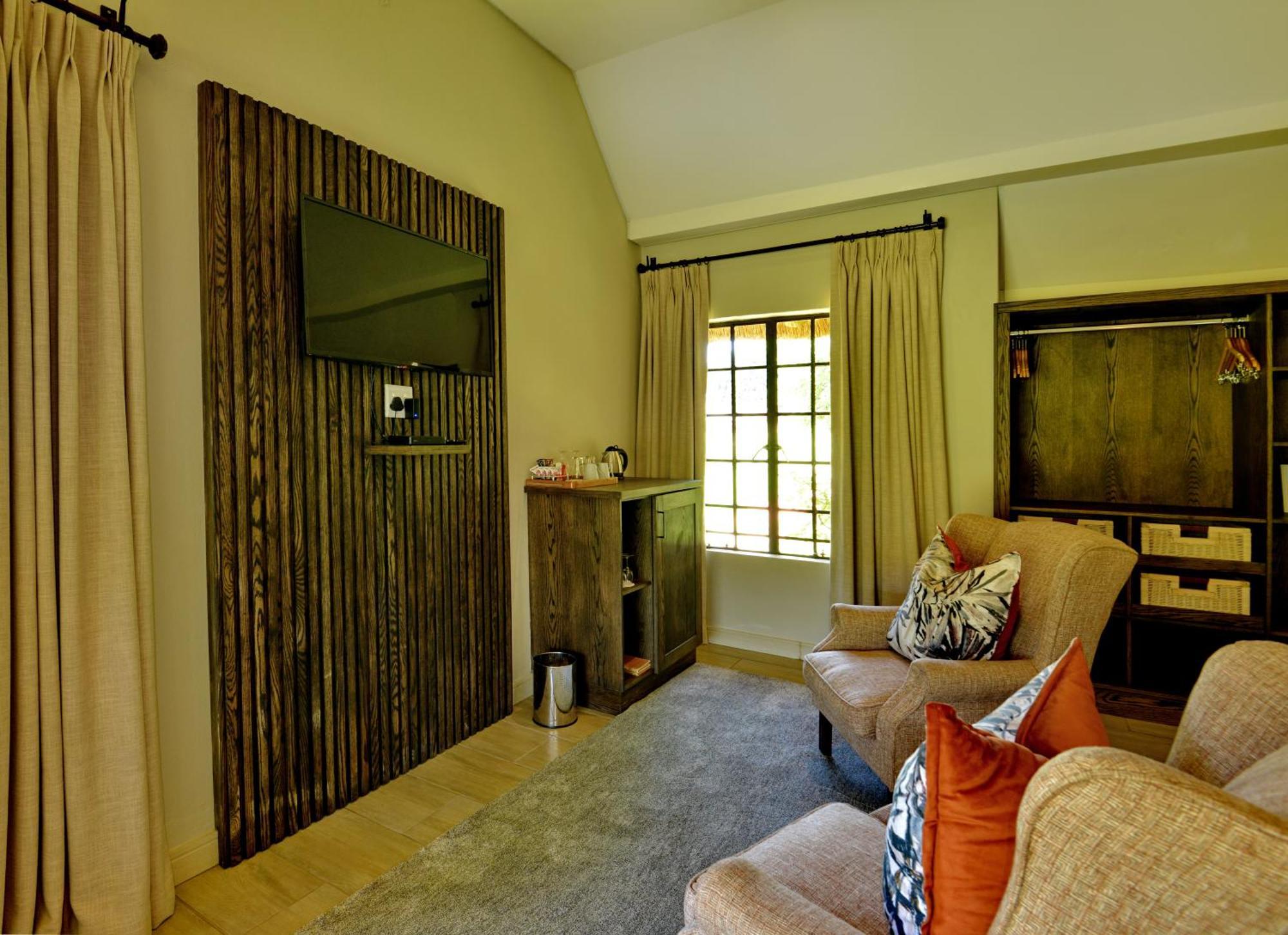 African Hills Safari Lodge & Spa Magaliesburg Zimmer foto