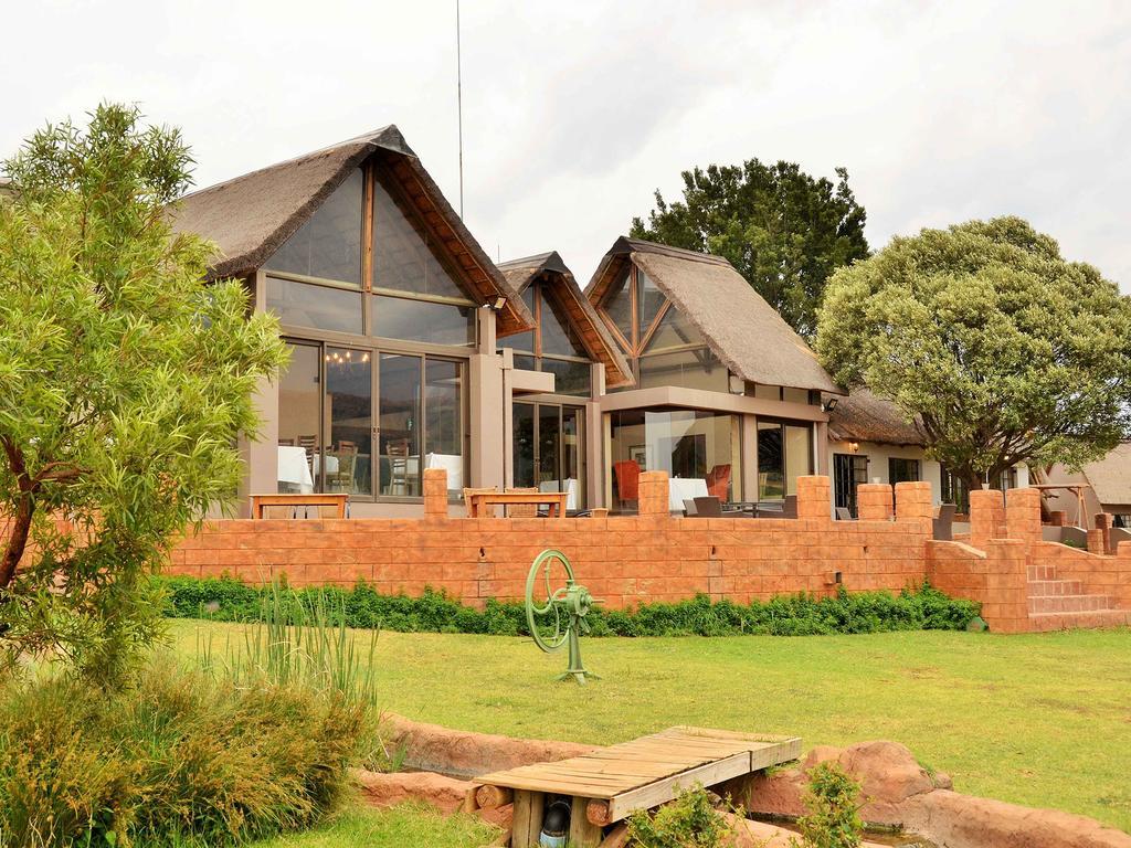 African Hills Safari Lodge & Spa Magaliesburg Exterior foto